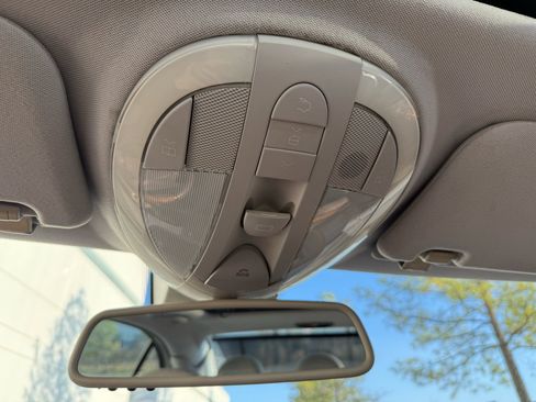 Used 2008 Mercedes-Benz E 350 4MATIC Sedan image 36