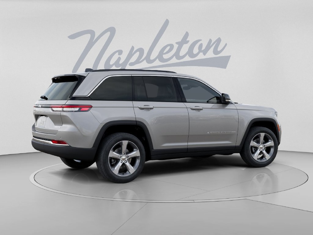 New 2026 Jeep Grand Cherokee Limited w/ Luxury Tech Group II AWD/4WD image 4