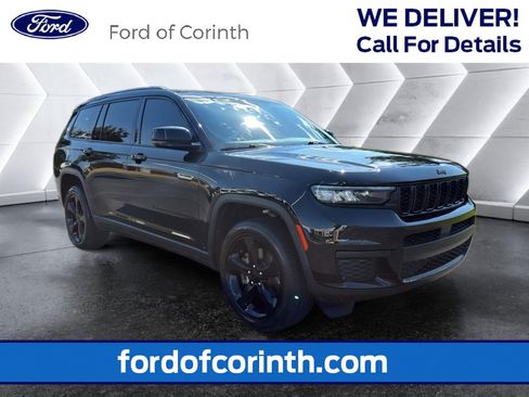 Used 2023 Jeep Grand Cherokee L Laredo RWD image 1