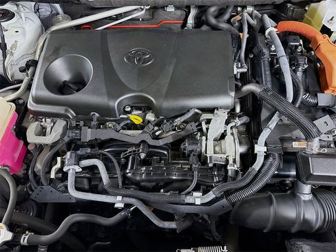 Certified 2019 Toyota RAV4 XSE image 34