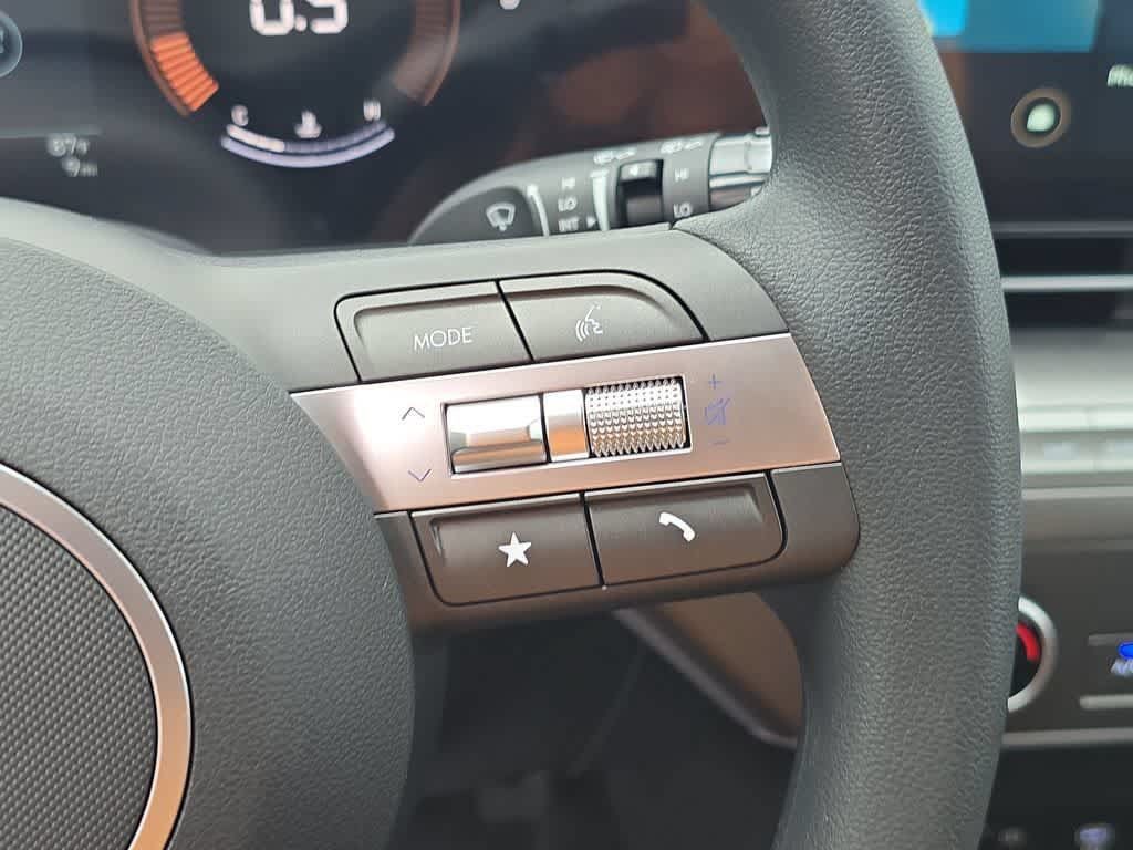 New 2027 Hyundai Kona SE FWD image 25