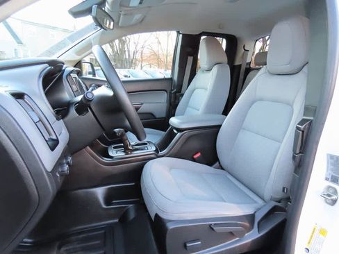 Used 2020 Chevrolet Colorado W/T w/ WT Convenience Package image 13