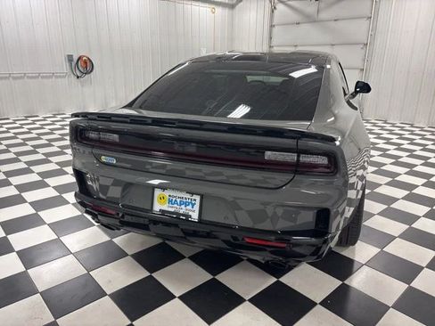 Used 2026 Dodge Charger Scat Pack w/ Blacktop Package AWD/4WD image 4