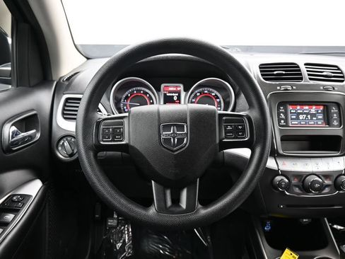 Used 2017 Dodge Journey SE FWD image 43