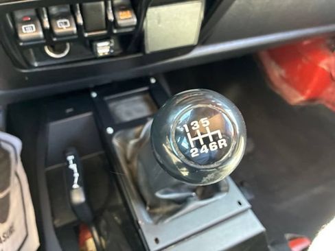Used 2006 Jeep Wrangler Rubicon w/ Security Group AWD/4WD image 23
