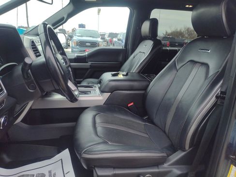Used 2019 Ford F150 Platinum w/ Equipment Group 701A Luxury image 26