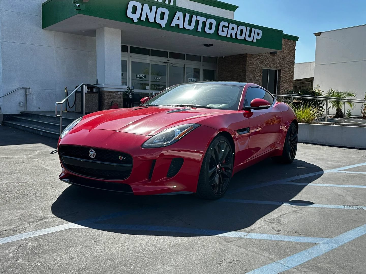 Used 2015 Jaguar F-TYPE S RWD image 3
