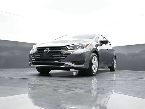Used 2024 Nissan Versa S w/ Trunk Package FWD image 35