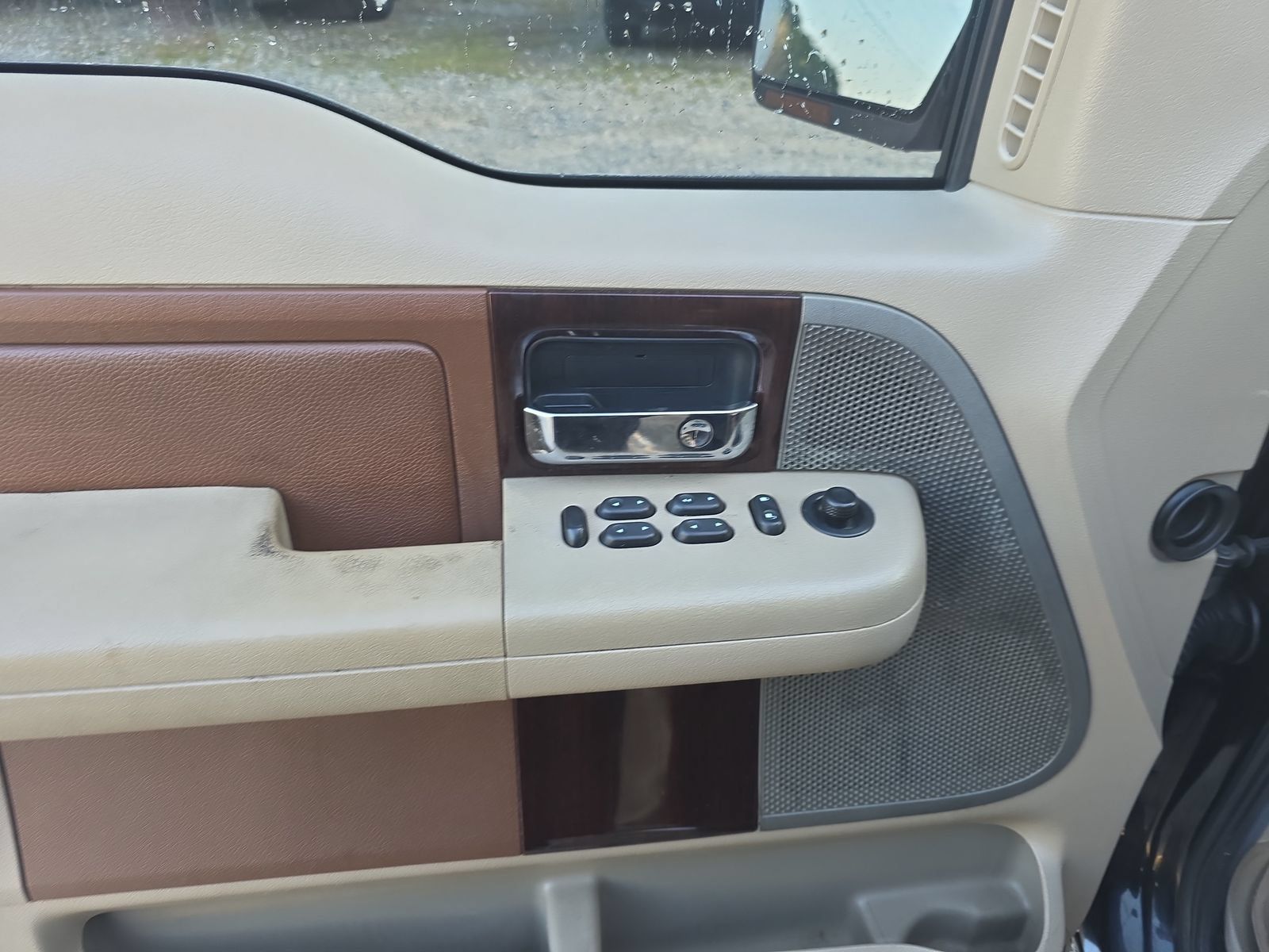 Used 2006 Ford F150 4x4 SuperCrew image 13