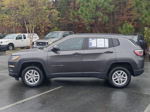 Used 2020 Jeep Compass Sport image 7