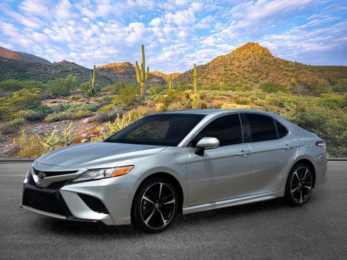 Used 2020 Toyota Camry XSE w/ Carpet Mat Package FWD image 8