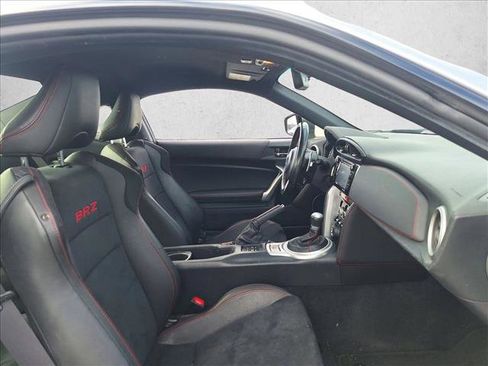 Used 2017 Subaru BRZ Limited w/ Popular Package #2 RWD image 16