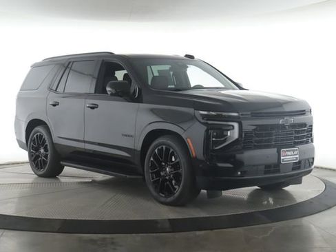 Used 2025 Chevrolet Tahoe RST w/ RST Capability Package AWD/4WD image 2