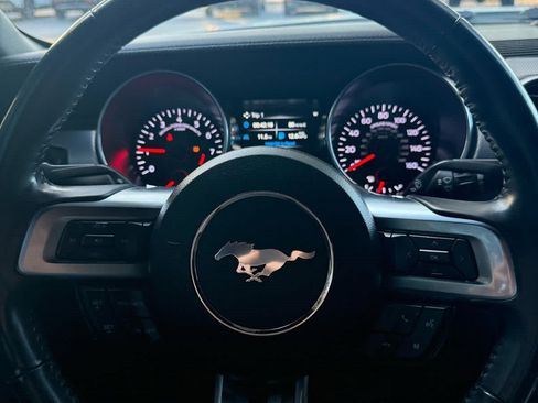 Used 2018 Ford Mustang GT image 18