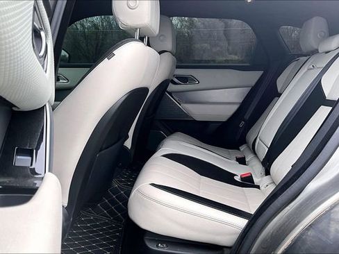 Used 2018 Land Rover Range Rover Velar R-Dynamic SE AWD/4WD image 8