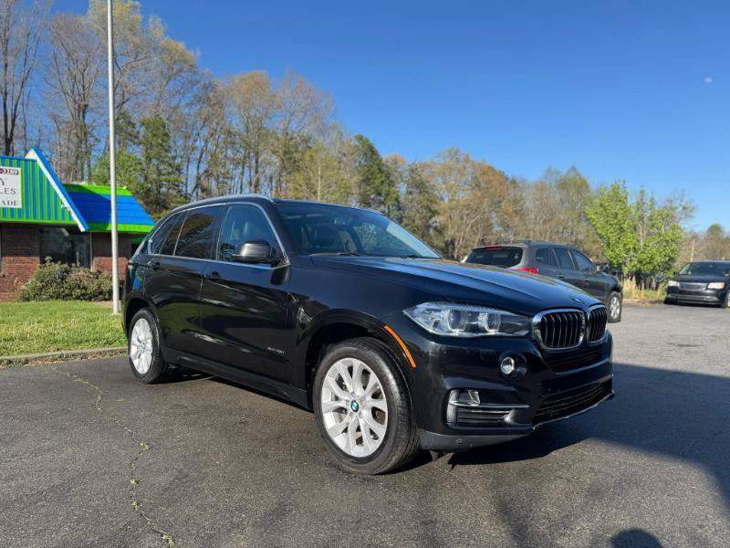 Used 2014 BMW X5 xDrive35i w/ Luxury Line AWD/4WD image 3