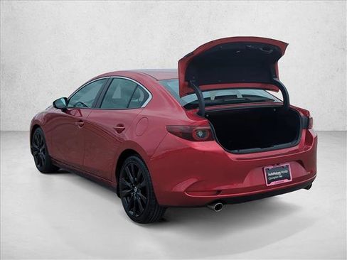 Used 2024 MAZDA MAZDA3 s FWD image 10