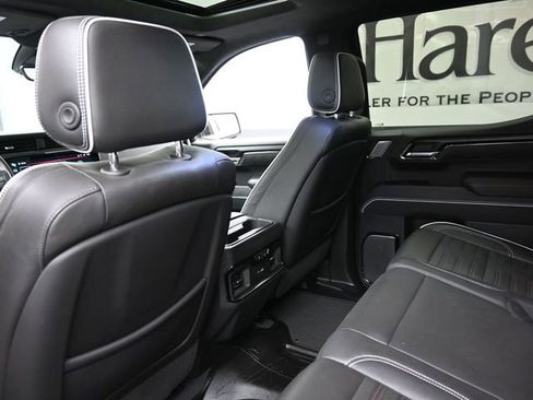 Used 2024 GMC Sierra 1500 AT4X image 23