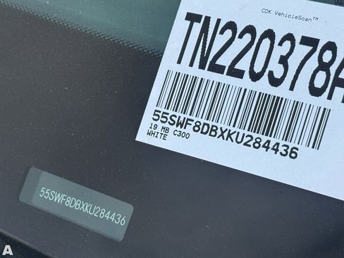 Used 2019 Mercedes-Benz C 300 Sedan image 12