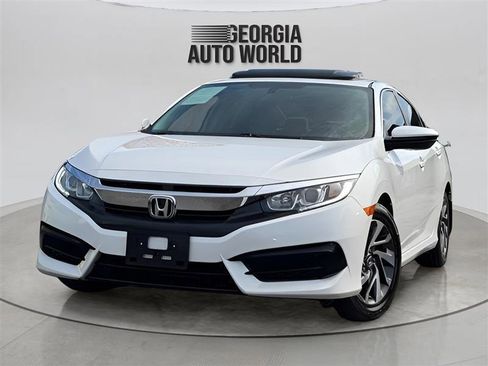 Used 2018 Honda Civic EX image 1