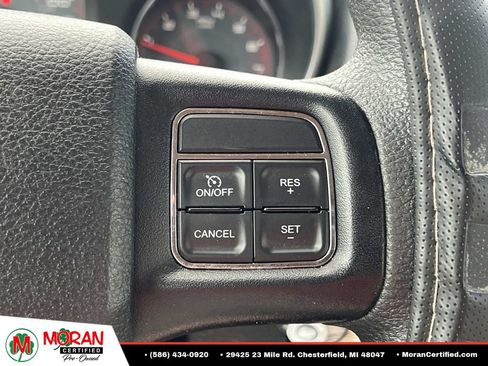 Used 2013 Dodge Avenger SE FWD image 24