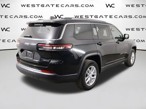 Used 2022 Jeep Grand Cherokee L Laredo w/ Luxury Tech Group I AWD/4WD image 42