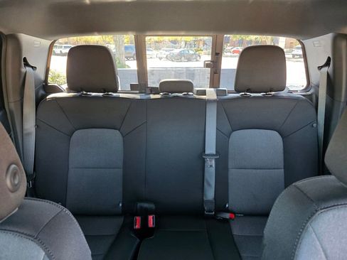 New 2025 Chevrolet Colorado W/T image 18