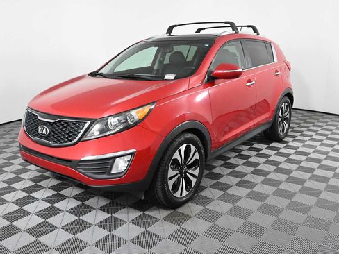 Used 2013 Kia Sportage SX w/ SX Premium Pkg FWD image 2