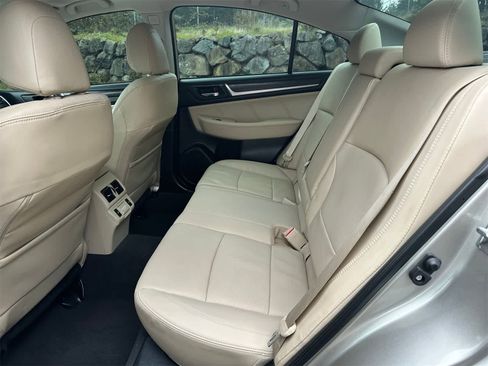 Used 2018 Subaru Legacy 3.6R Limited image 10