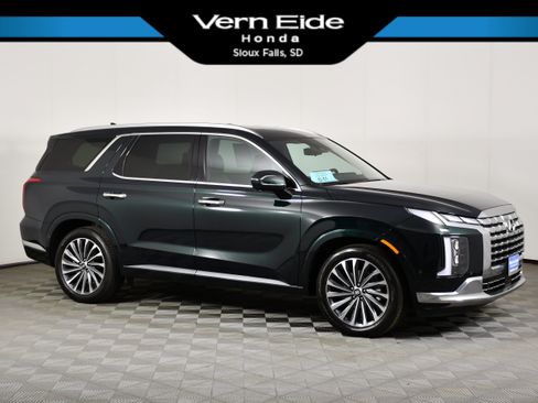 Used 2025 Hyundai Palisade Calligraphy AWD/4WD image 1