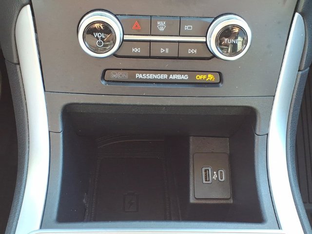 Used 2023 Ford Edge SEL AWD/4WD image 21