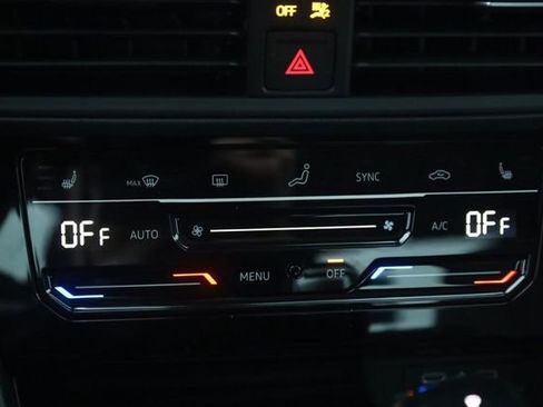 New 2026 Volkswagen Jetta SE image 14