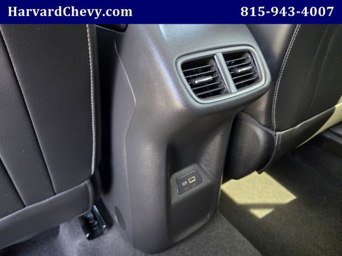 Certified 2025 Buick Envision Preferred AWD/4WD image 28
