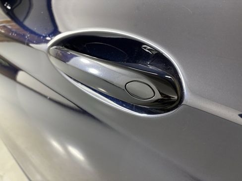 Used 2023 BMW X4 M40i w/ Premium Package image 12