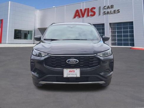 Used 2025 Ford Escape ST-Line AWD/4WD image 2