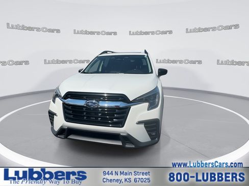Used 2024 Subaru Ascent Limited w/ Technology Package AWD/4WD image 3
