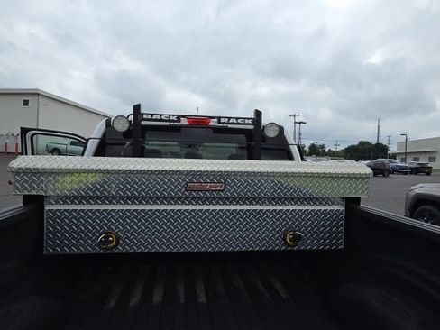 Used 2019 Ford F150 XL w/ Equipment Group 101A Mid AWD/4WD image 13