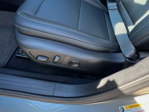 New 2026 Chevrolet Equinox EV LT image 14