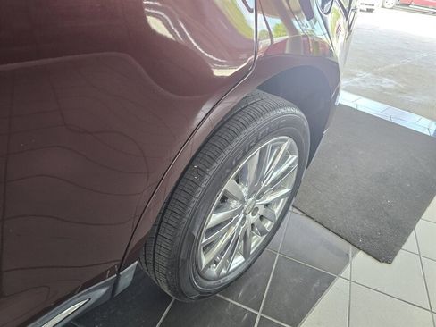 Used 2012 Lincoln MKX AWD image 30