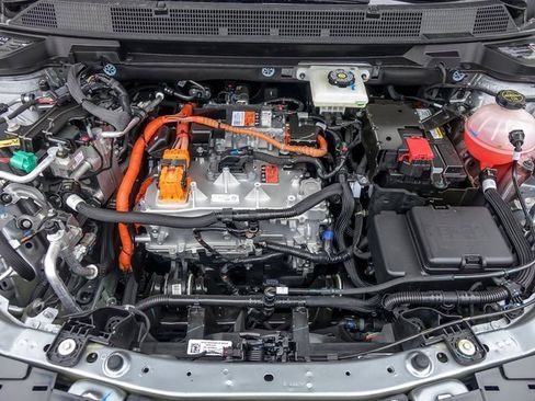 New 2026 Chevrolet Equinox EV LT image 9