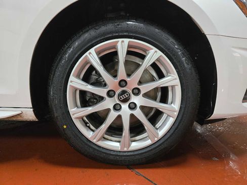 Used 2022 Audi A4 2.0T Premium image 9