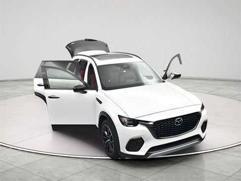 Certified 2025 MAZDA CX-70 Plug-In Hybrid w/ Premium Plus image 27