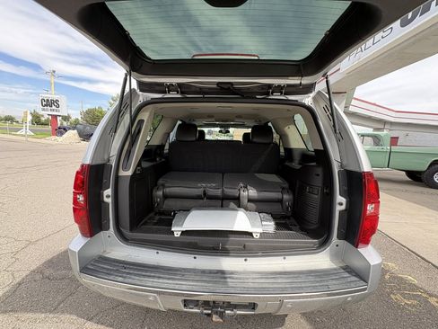 Used 2013 Chevrolet Tahoe LTZ AWD/4WD image 36