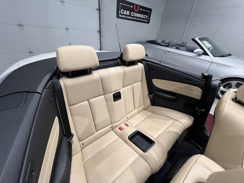 Used 2013 BMW 128i Convertible image 33