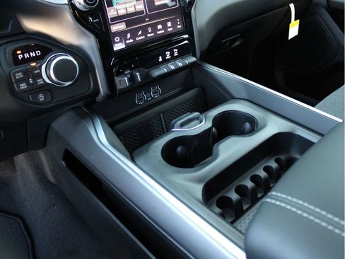 New 2026 RAM 1500 Big Horn AWD/4WD image 21