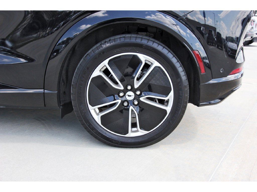 Used 2023 Ford Mustang Mach-E Premium RWD image 35