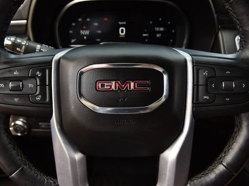 Used 2022 GMC Yukon XL SLT w/ SLT Premium Package AWD/4WD image 23