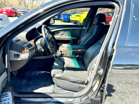 Used 2005 BMW 760i image 11