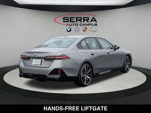 New 2026 BMW 530i xDrive w/ M Sport Package AWD/4WD image 3