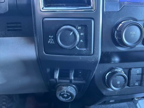 Used 2020 Ford F250 XLT w/ FX4 Off-Road Package image 25